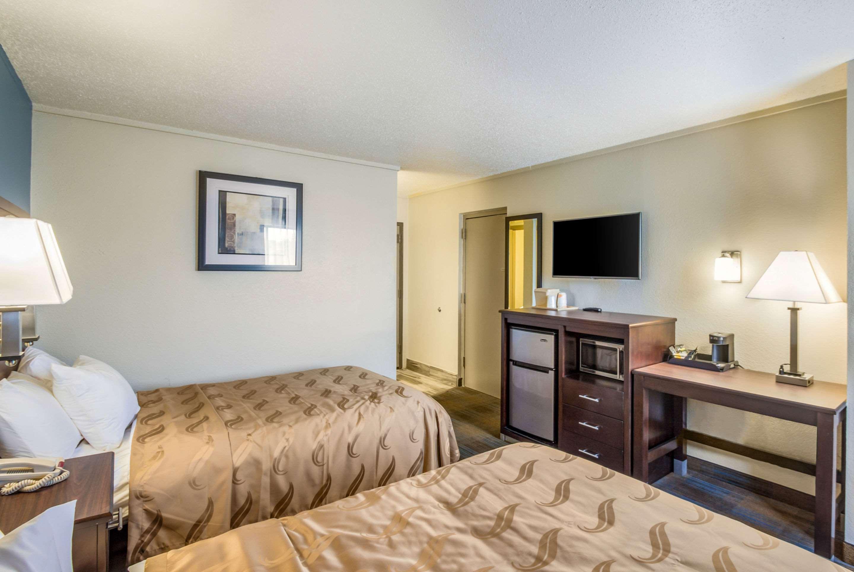 Americinn By Wyndham Madison Wi Екстер'єр фото