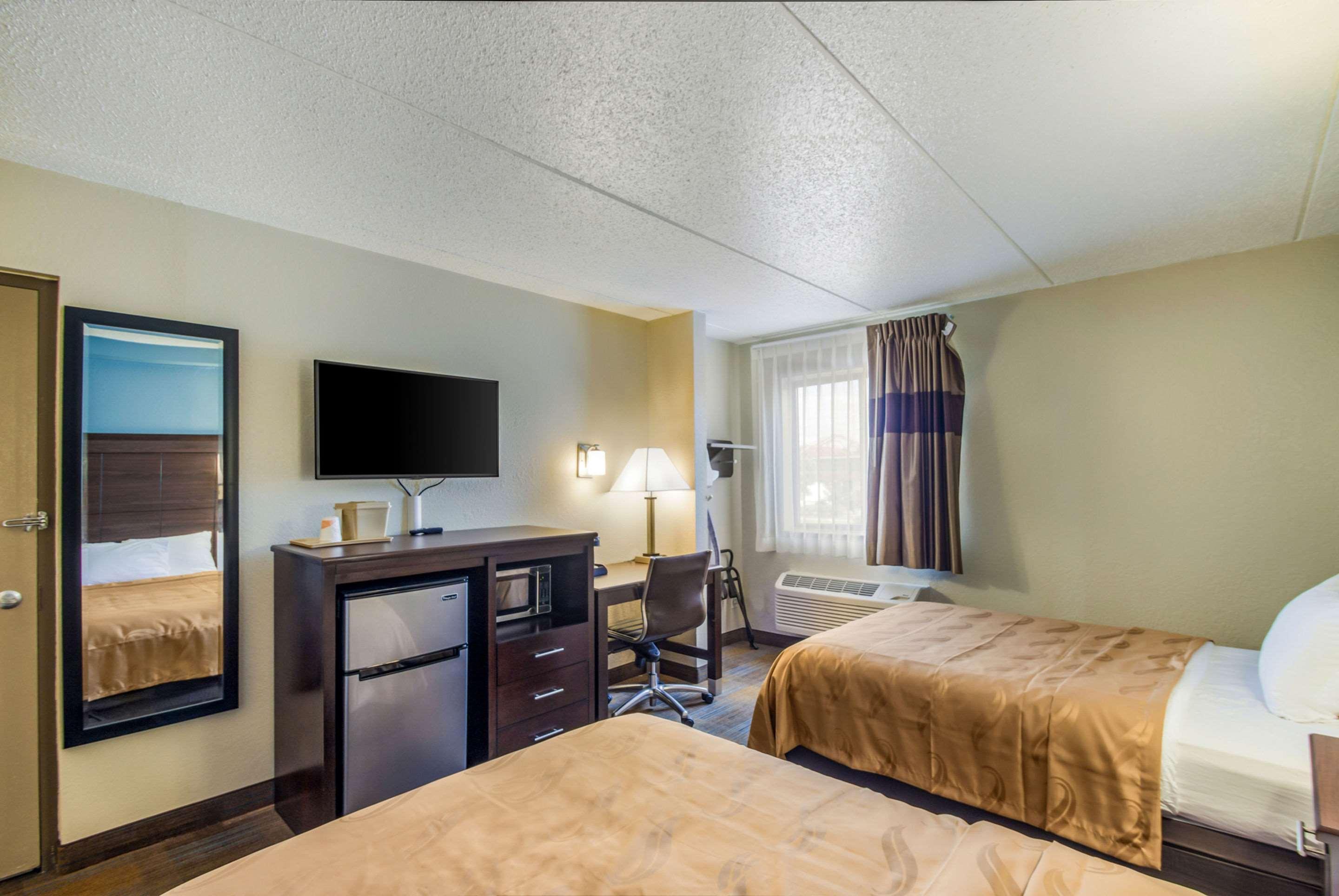 Americinn By Wyndham Madison Wi Екстер'єр фото